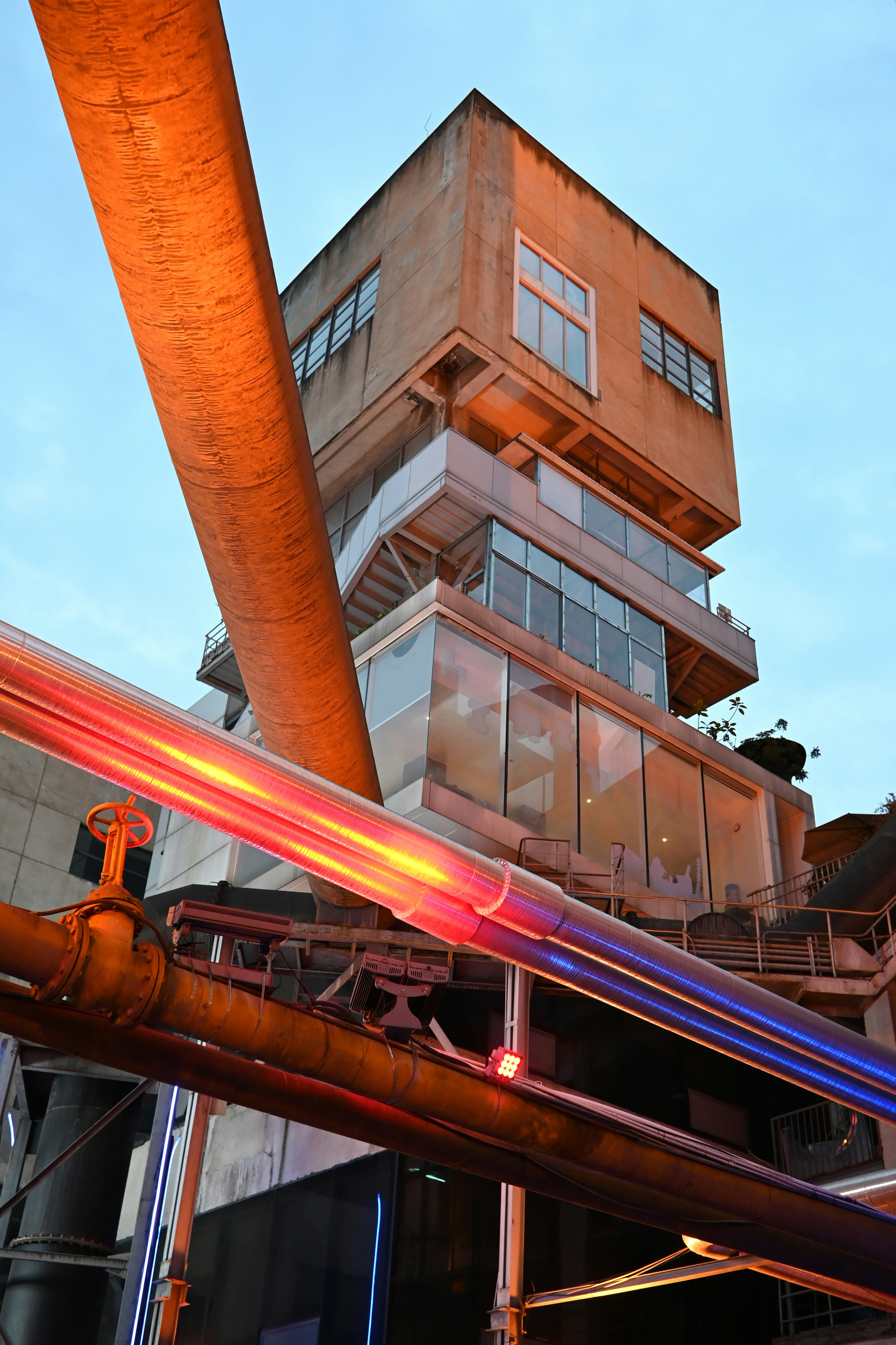 Industrial thermoelectric energy harvesting